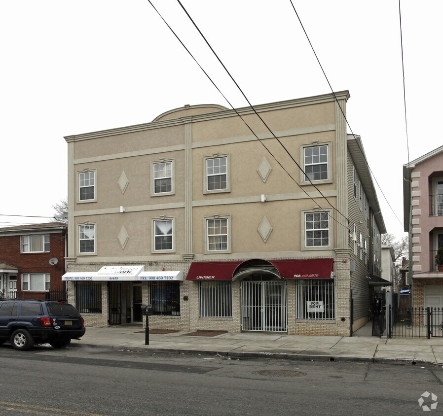 Building Photo - 447-449 Elizabeth Ave