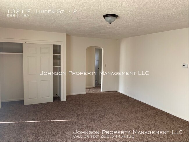 Foto del edificio - 1321 E Linden St #2