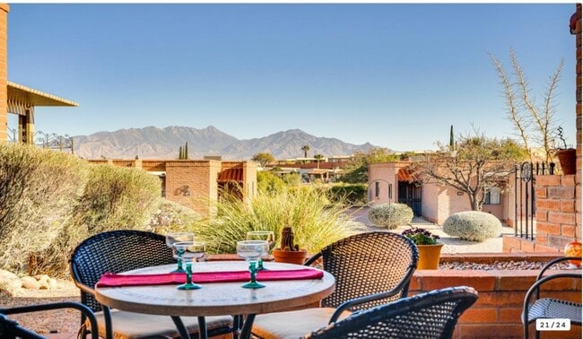 Building Photo - 2485 South Calle del Dante