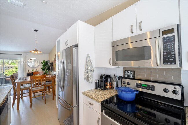 Foto del edificio - 12022 SW 110th St Cir E