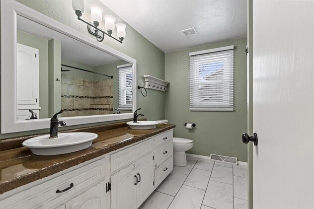 Foto del edificio - 2768 Aquarius Rd