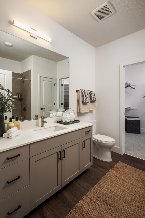 Foto del edificio - Broadmoor at Heartwood Preserve