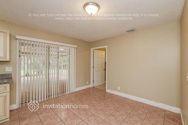 Foto del edificio - 13355 43rd Rd N