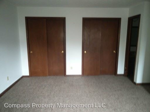 Building Photo - 160 Los Ranchos Dr