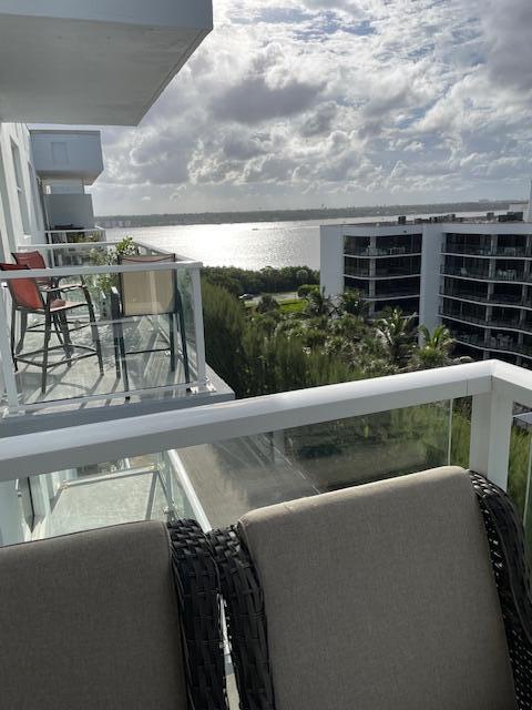 Building Photo - 3450 S Ocean Blvd