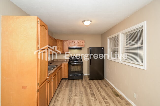 Foto del edificio - 1119 Waldemere Ave