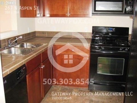 Building Photo - 267 N Aspen St