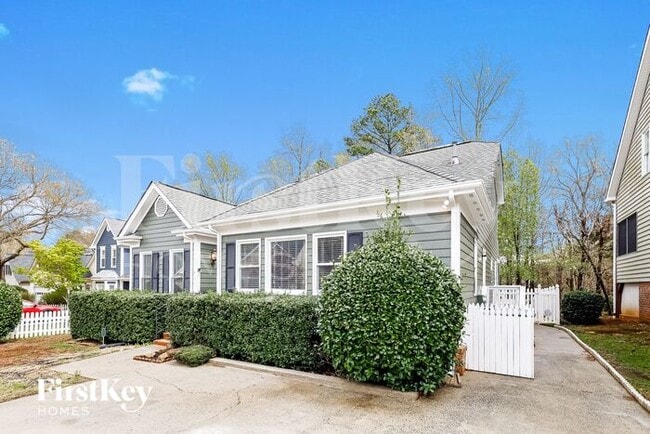 Building Photo - 6217 Tuskan Dr