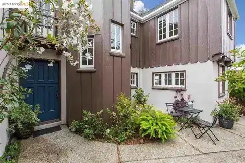 Foto principal - 34 Oak Ridge Rd