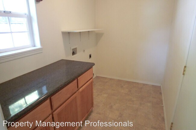 Foto del edificio - 3 br, 2 bath House - 940 Cedar