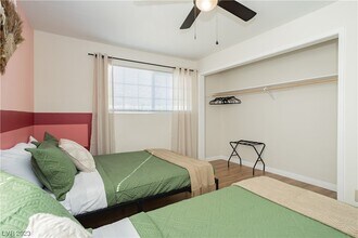 Building Photo - 2205 Santa Paula Dr