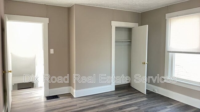 Building Photo - 339 South Eleventh Street