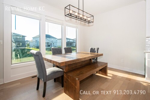 Foto del edificio - 17648 Crystal St