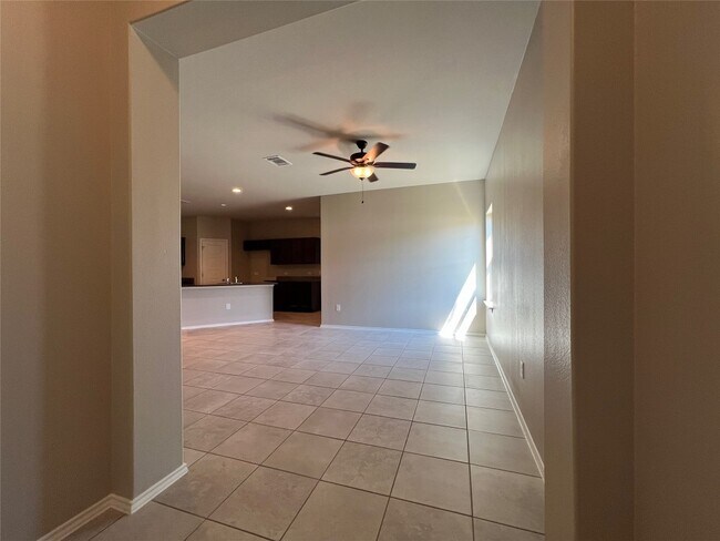 Building Photo - 115 Dodge Rd