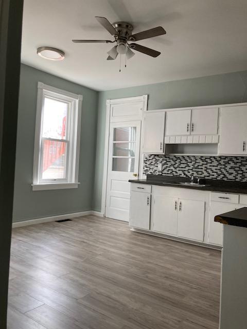 Foto del edificio - 359 N 1st St