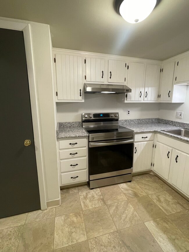 Foto del edificio - 300 WINDING Way