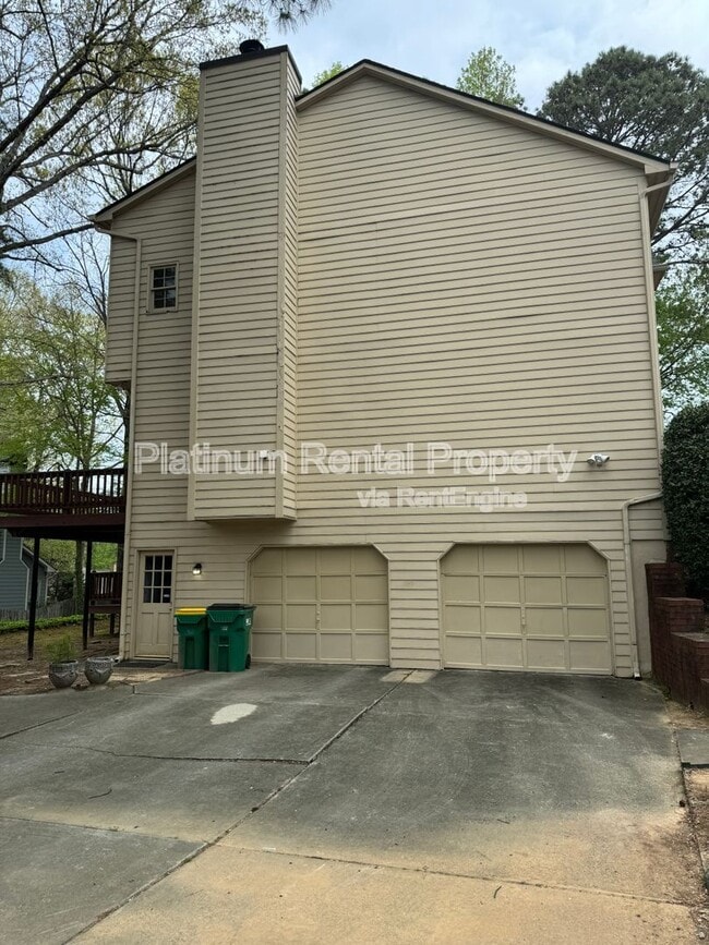 Building Photo - 11670 Dunhill Pl Dr