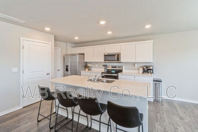 Foto del edificio - 271 NW Charlestown Ln