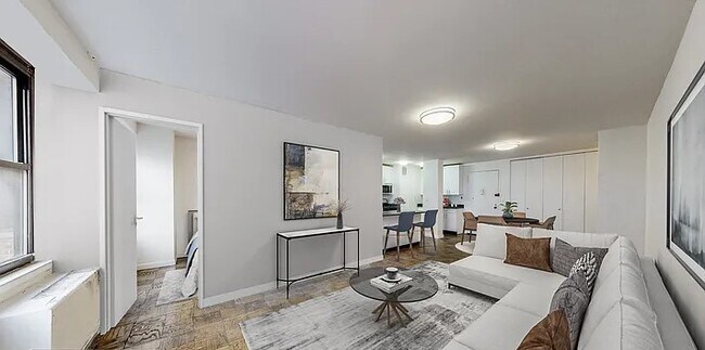 Foto del edificio - 240 E 82nd St