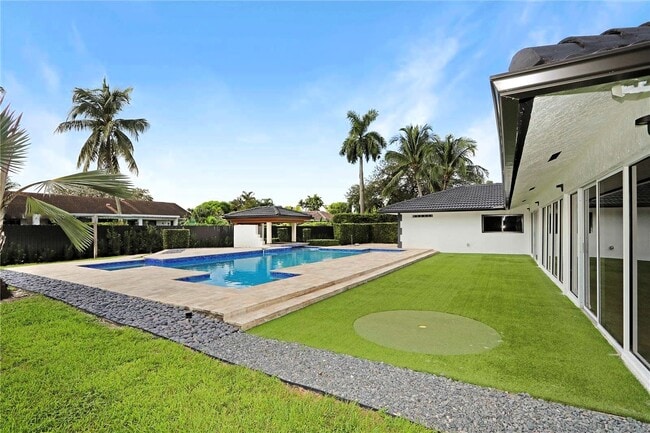 Foto del edificio - 10240 SW 124th St