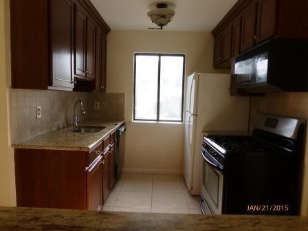 Foto del edificio - 8 Gate House Ln