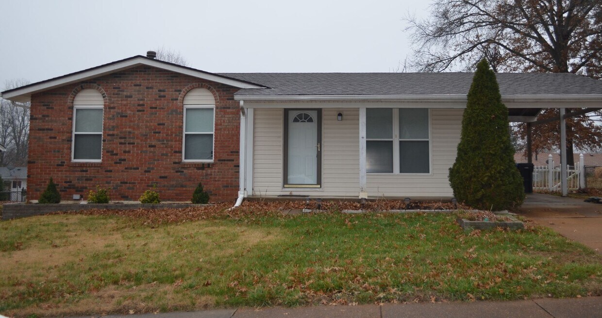 1894 San Luis Rey Pkwy, Fenton, MO 63026 House Rental in Fenton, MO