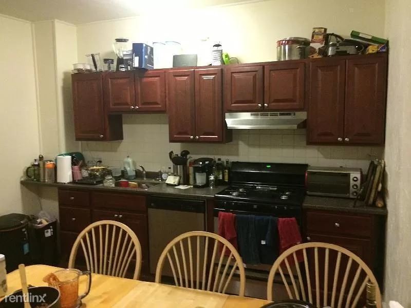 5 br, 2 bath - 214 Hemenway St Apt 1A - 5 br, 2 bath  - 214 Hemenway St Apt 1A