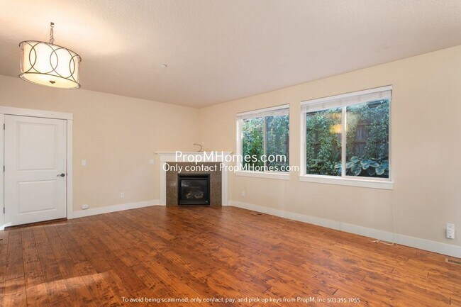 Foto del edificio - Your Wonderful Five Bedroom Home In NW Por...