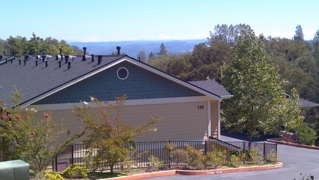 Building Photo - North Fork Apartments