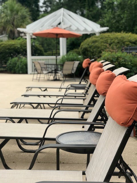 Foto del edificio - Forest Pointe Apts