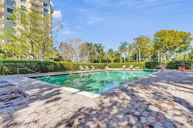 Foto del edificio - 11111 Biscayne Blvd