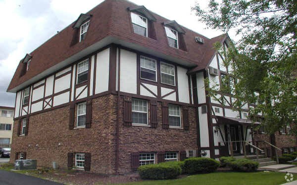 Foto principal - 9427 S 86th Ct