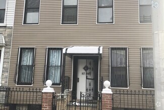 Building Photo - 8744 124th St