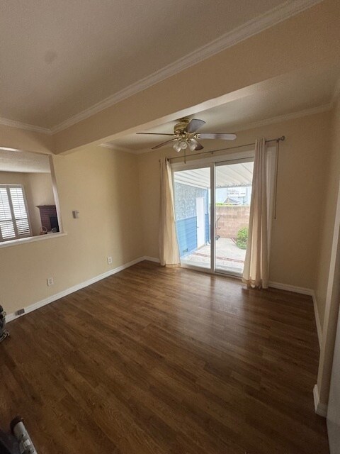 Foto del edificio - 1125 W Crestwood Ave