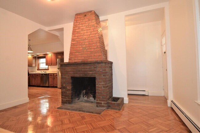 Foto del edificio - 156 Morrison Ave