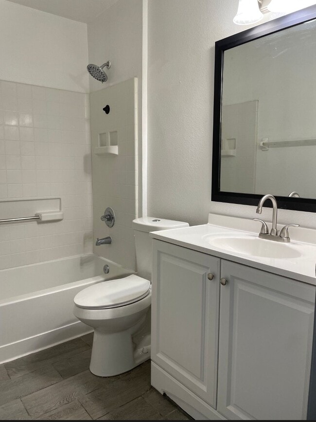 Photo - 5226 Orange Ave House