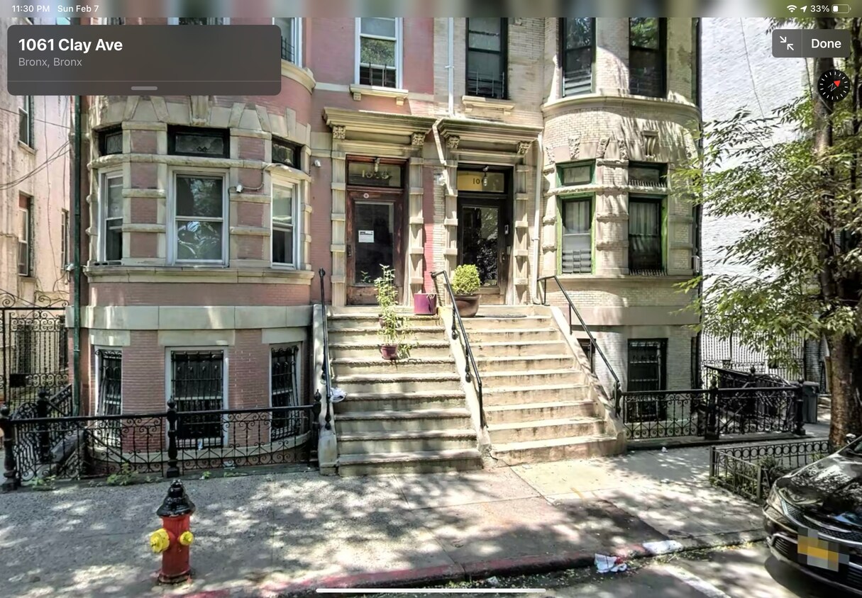 Front of the building - 1061 Clay Ave