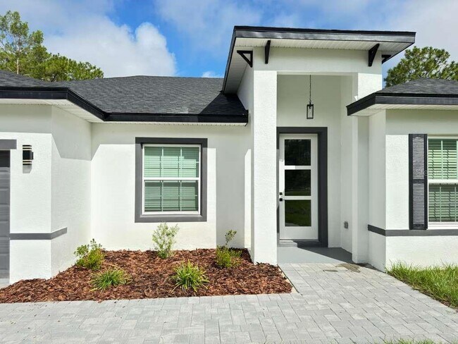 Foto del edificio - 3741 W Forest Dr