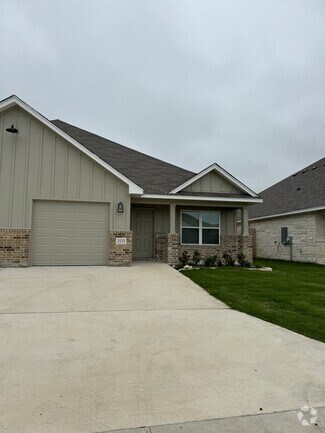 Building Photo - 2935 Wasilla Dr