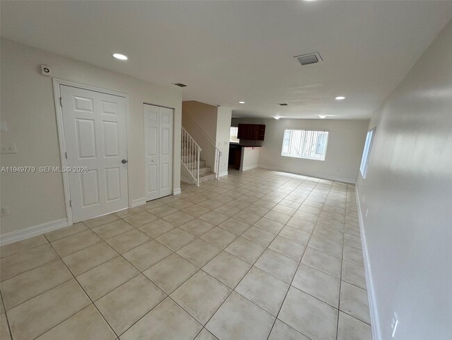 Foto del edificio - 1406 NW 3rd St