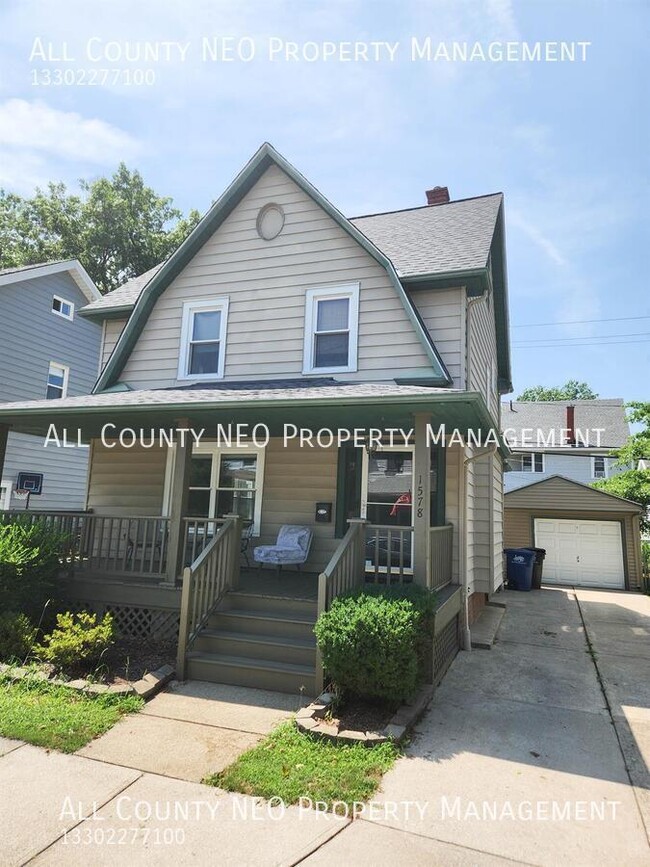 Building Photo - 1578 Olivewood Ave