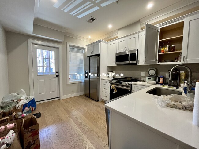 Foto del edificio - 161 Allston St