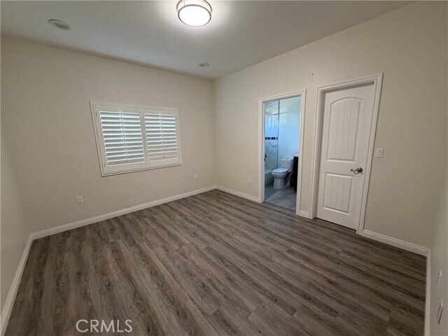 Foto del edificio - 3154 Angelus Ave