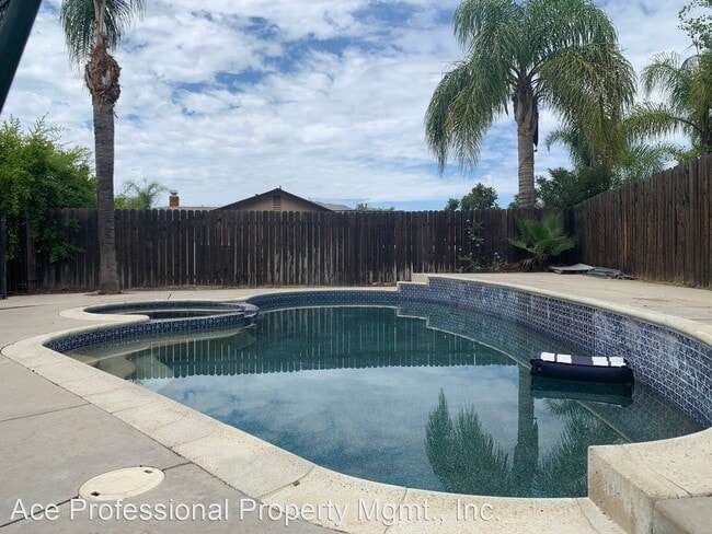 Building Photo - 4 br, 2 bath House - 11413 Morning Star Lane