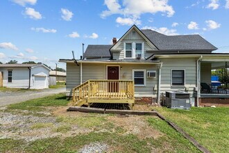 Building Photo - 1417 Watts St