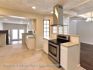 Building Photo - 4 br, 3 bath House - 875 Hereford Drive