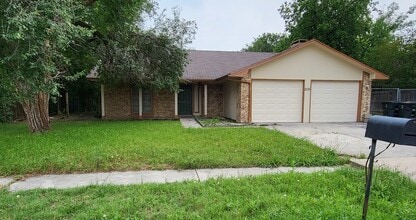 Building Photo - 208 Margarita Dr