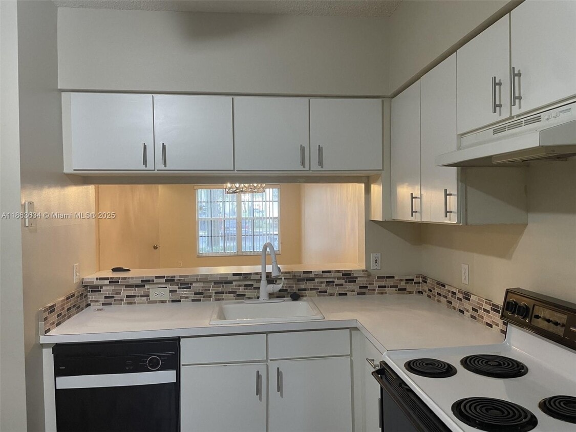 Primary Photo - 145 SW 96th Ter