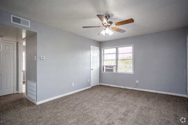 2BR, 1BA - 780SF - Living Area - Claremont