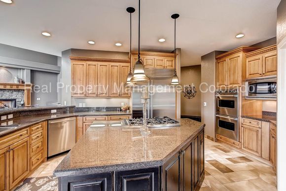 Primary Photo - 7122 Parkwood Ln